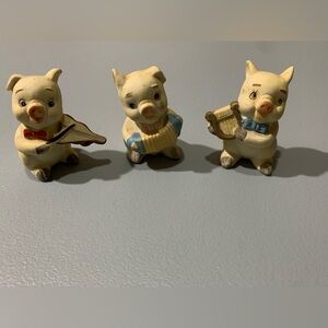 Charming Cream Pig Figurines Set VTG